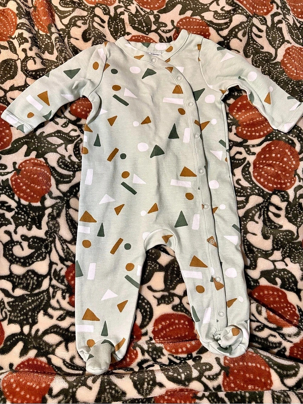Nordstrom Geometric Footie Green & White Size 3M Like New